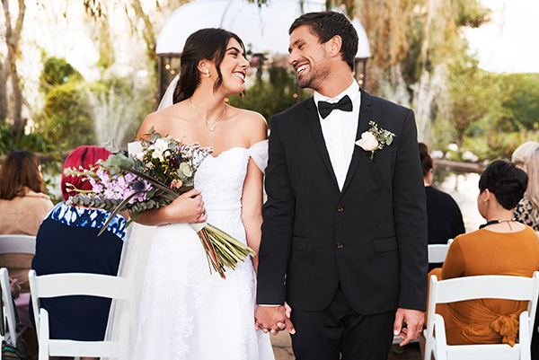 wedding photo of couple in Tampa Florida