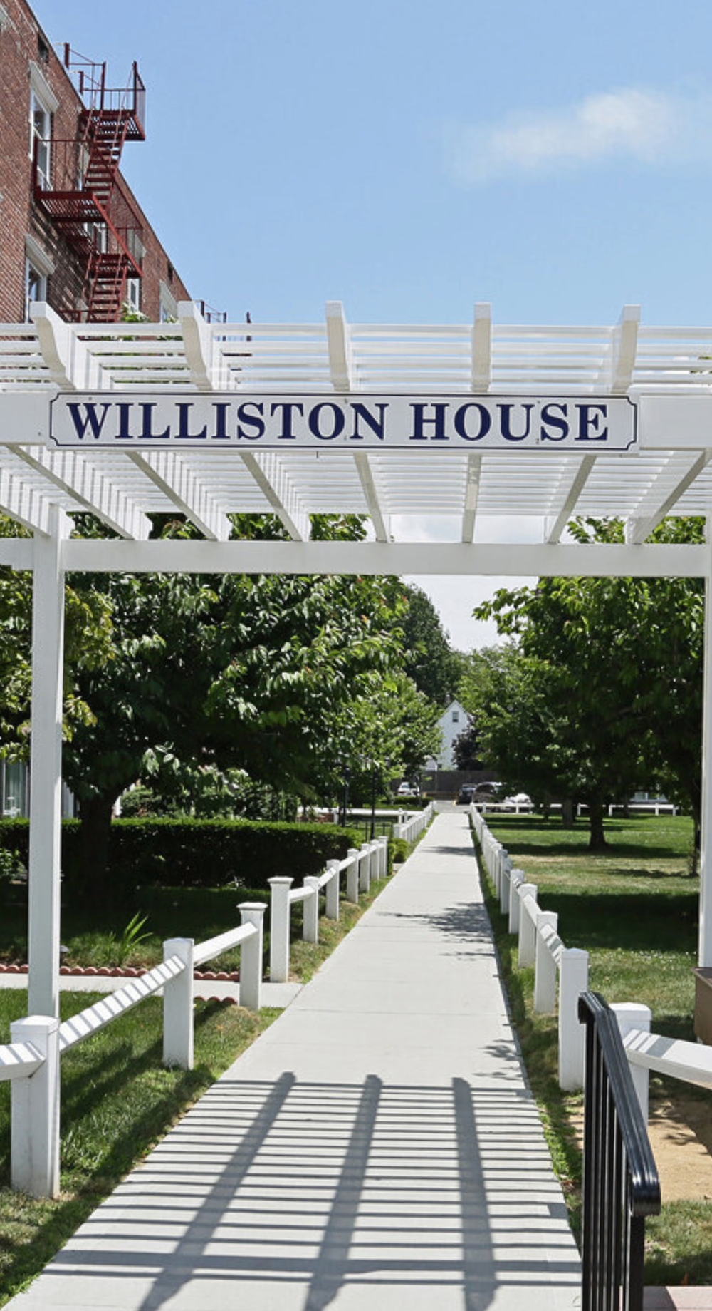 Williston Park New York Lifestyle Photo