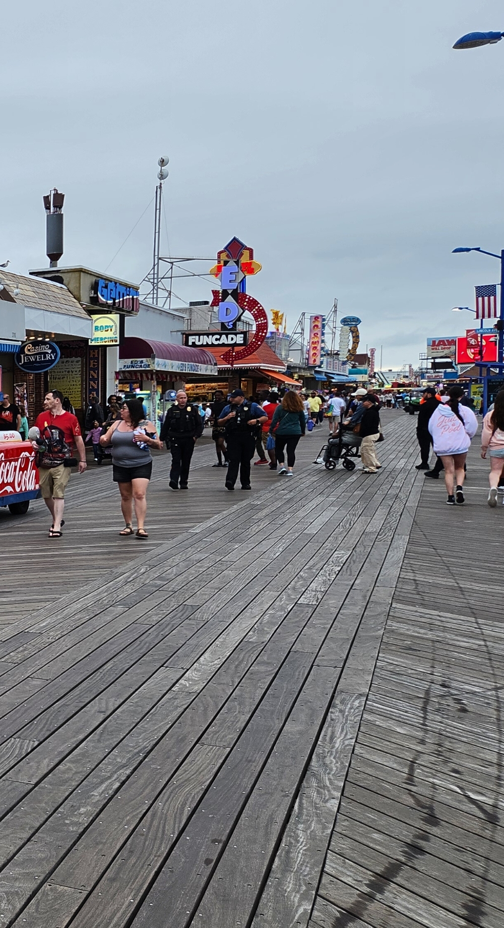 Wildwood NJ Hero image Mosquito Shield Southern NJ mobile version